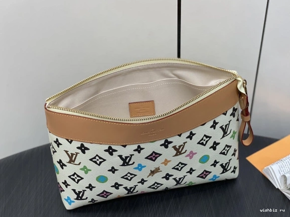 WIS POCHETTE VOYAGE SOUPLE-32*21*8CM LOUIS VUITTON 1025